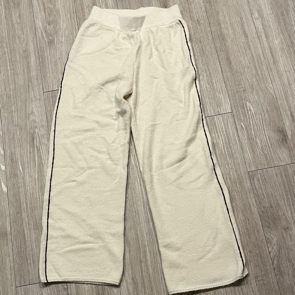 Women's Cream Pants with Brown Trim